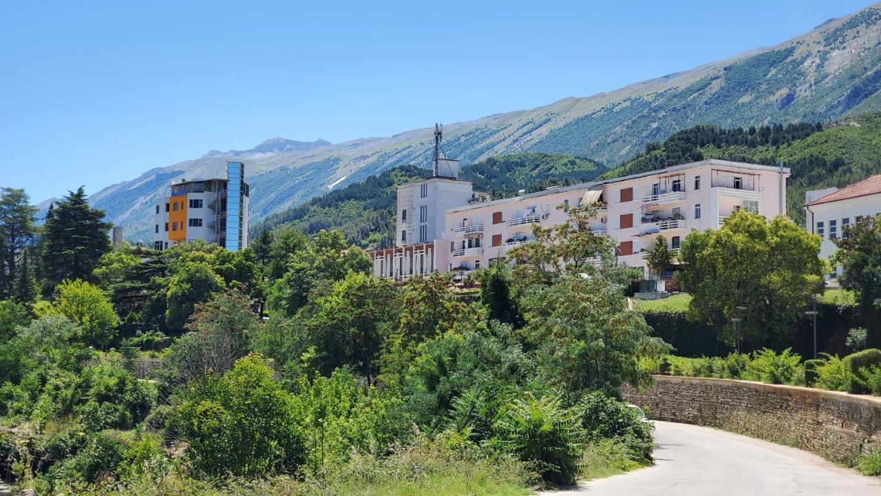 Alvero Hotel Përmet Exterior foto